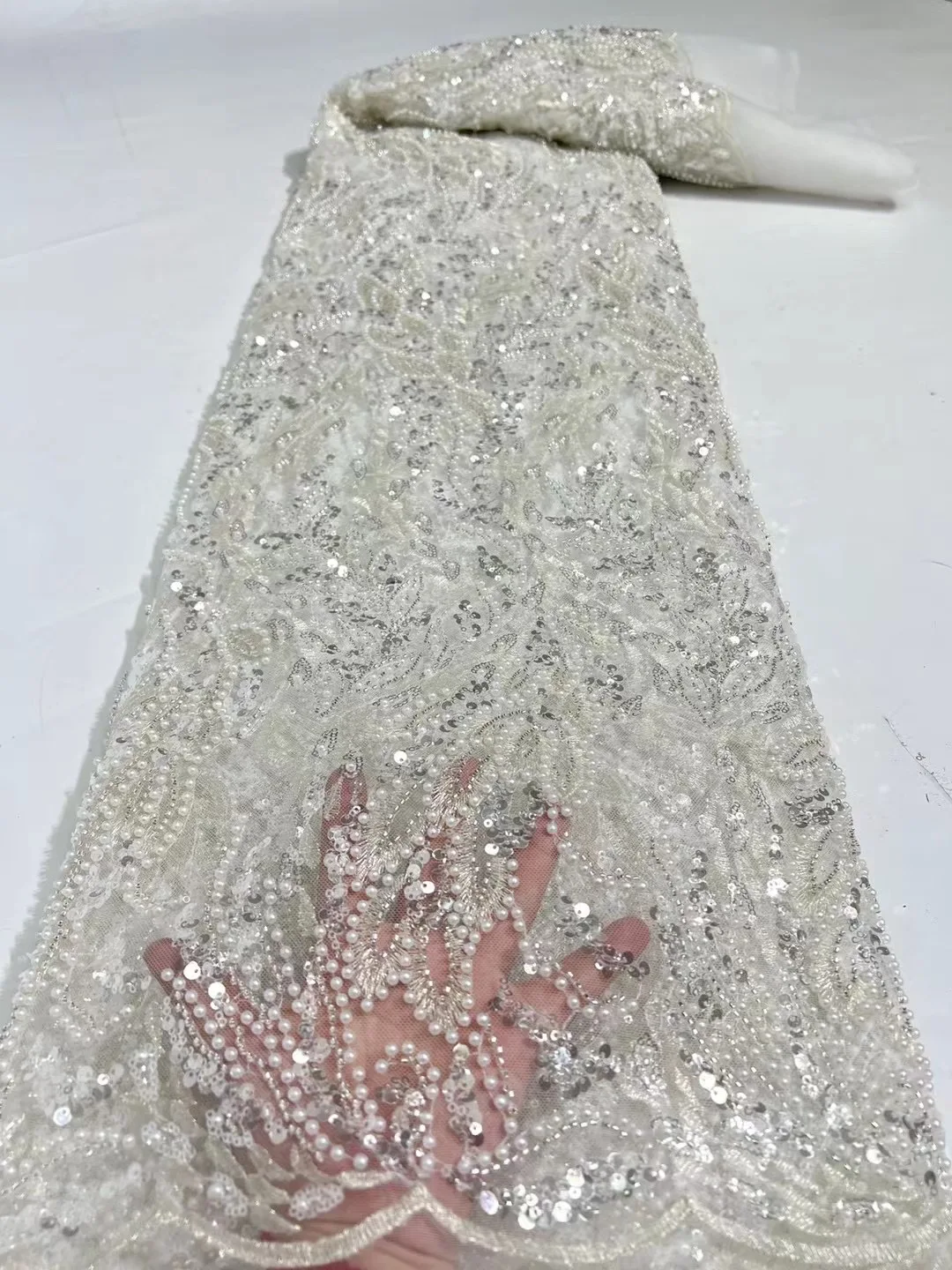 African Tradition Pure White New Sequins Tulle Sequins Lace Swiss High Quality Handmade Beaded Fabric For Celebration Prom Dress
African Tradition Pure White New Sequins Tulle Sequins Lace Swiss High Quality Handmade Beaded Fabric For Celebration Prom Dress