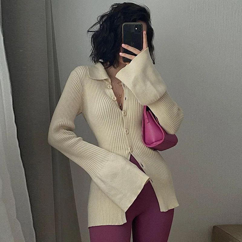 SEASONS Ribbed Knit Sweater Cardigan Flare Sleeve Turn Down Collar Single Breasted Long Cardigan Autumn 2021 Womens ASSW83981
SEASONS Ribbed Knit Sweater Cardigan Flare Sleeve Turn Down Collar Single Breasted Long Cardigan Autumn 2021 Womens ASSW83981