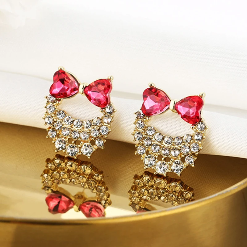 Cute Fine Bowknot Pink Crystal Earrings for Women Designer Creativity Luxury Jewelry S925 Needle High Quality AAA Zircon Gift
Cute Fine Bowknot Pink Crystal Earrings for Women Designer Creativity Luxury Jewelry S925 Needle High Quality AAA Zircon Gift