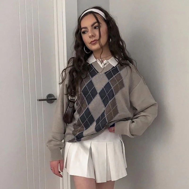 Streetwear Preppy Style Vintage V Neck Sweater Women Autumn Casual Argyle Plaid Y2K Jumper Female Korean Fashion Pullover Winter
Streetwear Preppy Style Vintage V Neck Sweater Women Autumn Casual Argyle Plaid Y2K Jumper Female Korean Fashion Pullover Winter