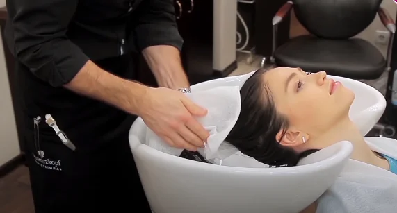 Unisex Disposable Head Towel For Hairdresser And Barbershop Fast Practical Convenient Super Absorbent High Quality 2021 
Unisex Disposable Head Towel For Hairdresser And Barbershop Fast Practical Convenient Super Absorbent High Quality 2021