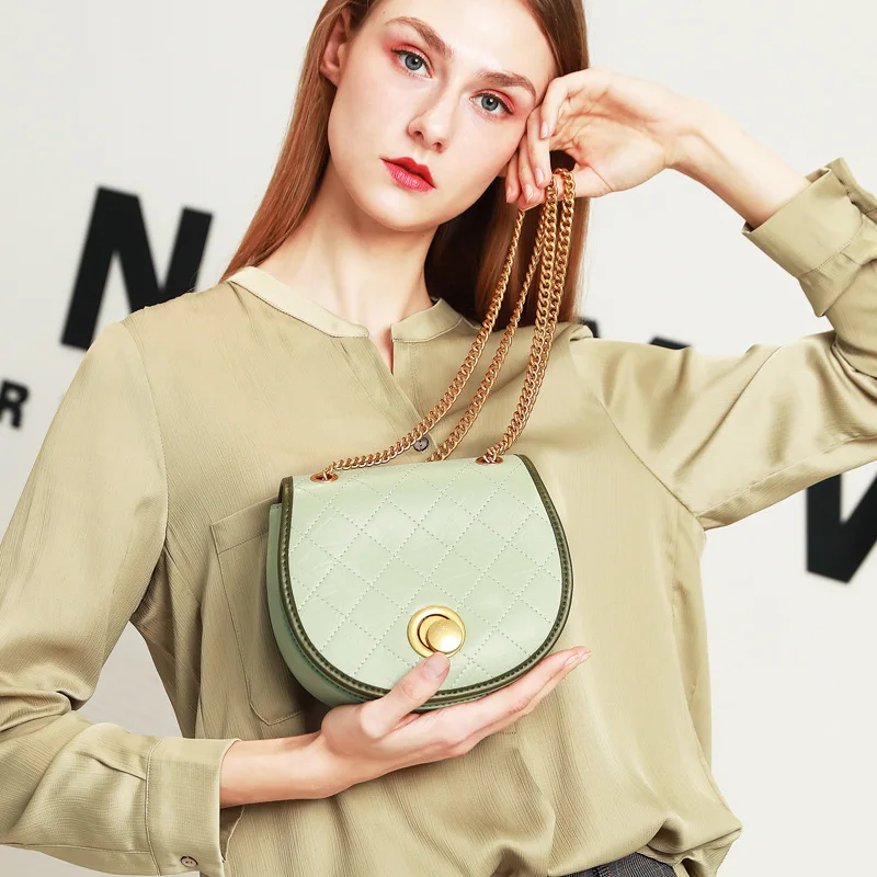 DOYUTIG Новое поступление, летняя стильная Простая Сумка-седло с цепочкой, Женская мини-сумка через плечо из натуральной кожи, женская сумка на одно плечо F755