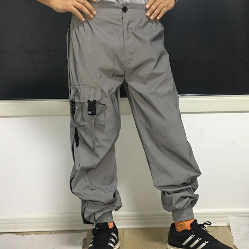 Unisex Glowing Cargo Pants Reflective Causal Pants Women Glossy Streetwear Outfits Harem Pants Trousers Camouflage Sweatpants
Unisex Glowing Cargo Pants Reflective Causal Pants Women Glossy Streetwear Outfits Harem Pants Trousers Camouflage Sweatpants