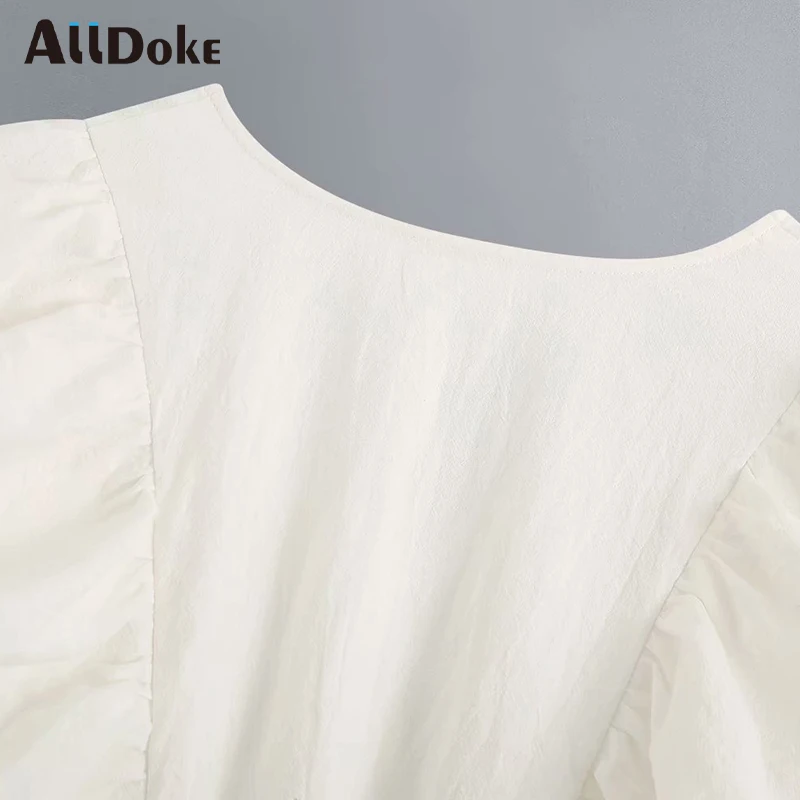 ALLDOKE white casual ruffles women blouse summer v neck lantern sleeve tops shirt mujer elegant lace up ladies ol blouses blusas 
ALLDOKE white casual ruffles women blouse summer v neck lantern sleeve tops shirt mujer elegant lace up ladies ol blouses blusas