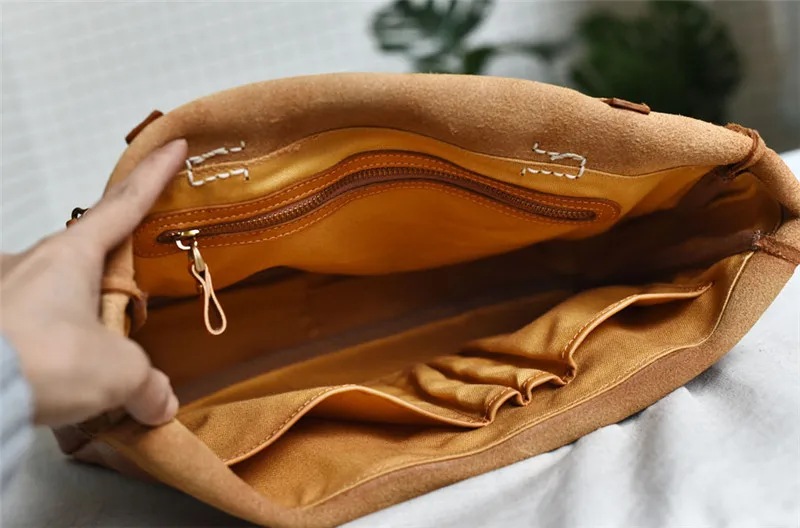 fashion vintage high quality natural real cowhide women's messenger bag casual outdoor luxury genuine leather shoulder bag
fashion vintage high quality natural real cowhide women's messenger bag casual outdoor luxury genuine leather shoulder bag