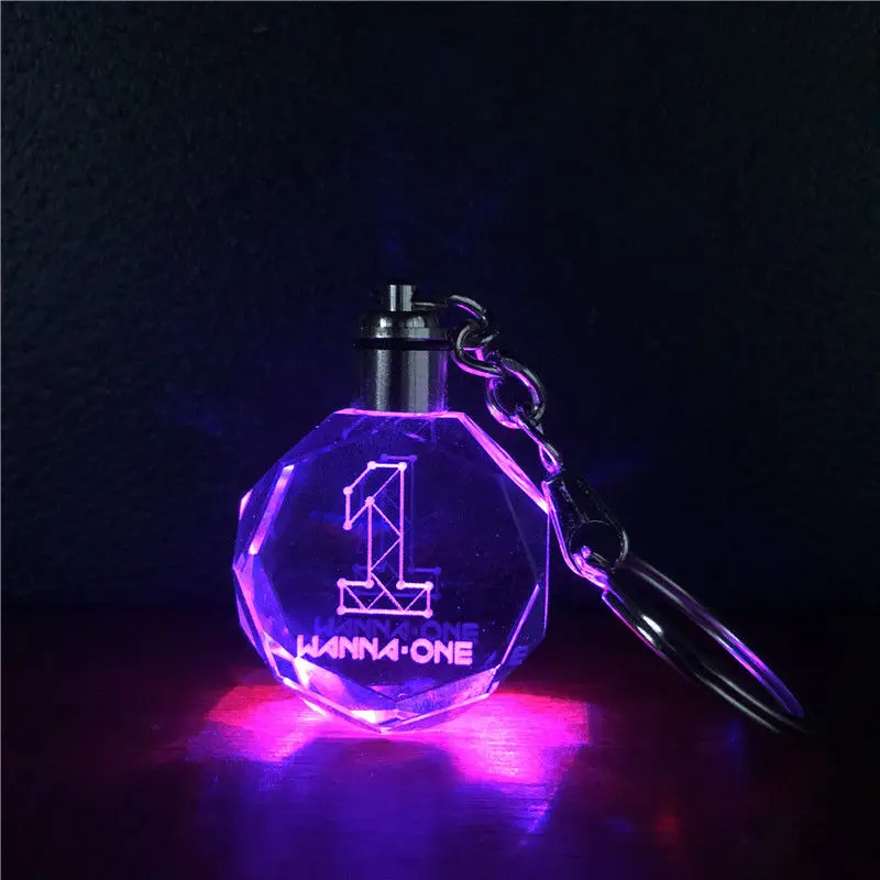 Корейский Wanna One product 101 LED хрустальный светодиодный светильник, подвеска, брелок, меняющая цвет, модель, коллекция игрушек, кольцо для ключей, ...
Корейский Wanna One product 101 LED хрустальный светодиодный светильник, подвеска, брелок, меняющая цвет, модель, коллекция игрушек, кольцо для ключей, ...