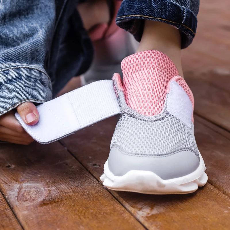 Spring Kids Sneakers Fashion Flying Woven Children Running Shoes Velcro Comfortable Twist Bottom for Boys Girls School Shoes
Spring Kids Sneakers Fashion Flying Woven Children Running Shoes Velcro Comfortable Twist Bottom for Boys Girls School Shoes