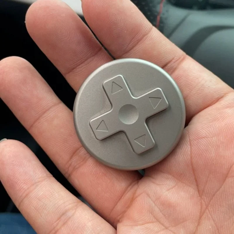 Second-Hand Titanium Gamer 90% New Normal Use Traces Complete Accessories No Original Box
Second-Hand Titanium Gamer 90% New Normal Use Traces Complete Accessories No Original Box