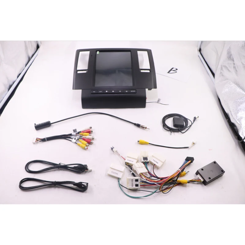 Chogath 10.4inch car multimedia player android 7.1 car gps navigation 2+32G Tesla screen for INFINITI FX35 2003-2009
Chogath 10.4inch car multimedia player android 7.1 car gps navigation 2+32G Tesla screen for INFINITI FX35 2003-2009