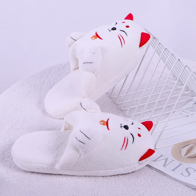 New Women Winter Cute Cartoon Lucky Cat Warm Slippers Ladies Children Casual Comfortable Cotton Bedroom Shoes Anti-slip Slides
New Women Winter Cute Cartoon Lucky Cat Warm Slippers Ladies Children Casual Comfortable Cotton Bedroom Shoes Anti-slip Slides