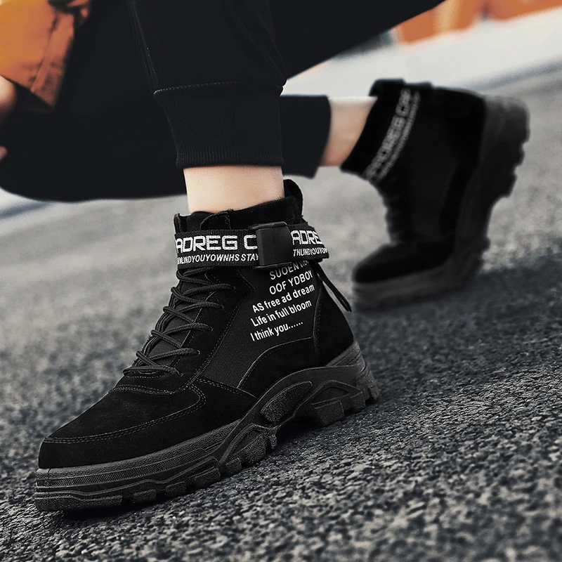 2020 Winter/Autumn Men Boots Sneakers Outdoor Boots Men Brand Fashion Mens Designer Hot Classic Martin Men Boots Hombre 39-44
2020 Winter/Autumn Men Boots Sneakers Outdoor Boots Men Brand Fashion Mens Designer Hot Classic Martin Men Boots Hombre 39-44