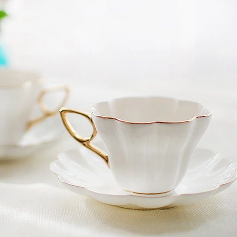 Элегантный цветочный набор из костяного фарфора чайная чашка блюдца