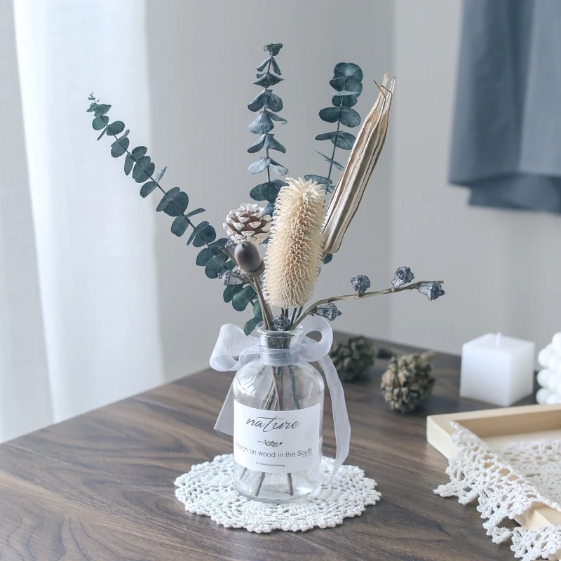 Best Newyear 2021 Home Office Desktop Decoration Gifts Preserved Dried Flower Eucalyptus Leaf Pine Cotton Mixed Arrangement Vase
Best Newyear 2021 Home Office Desktop Decoration Gifts Preserved Dried Flower Eucalyptus Leaf Pine Cotton Mixed Arrangement Vase