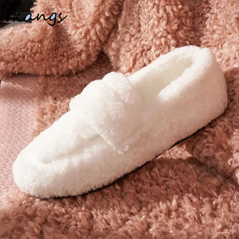 Kawaii Shallow Mouth Plush Women Vulcanized Shoes Korean Flat-bottomed Warm Ladies Cotton Shoes Harajuku Style Lazy Beanie Shoes
Kawaii Shallow Mouth Plush Women Vulcanized Shoes Korean Flat-bottomed Warm Ladies Cotton Shoes Harajuku Style Lazy Beanie Shoes
