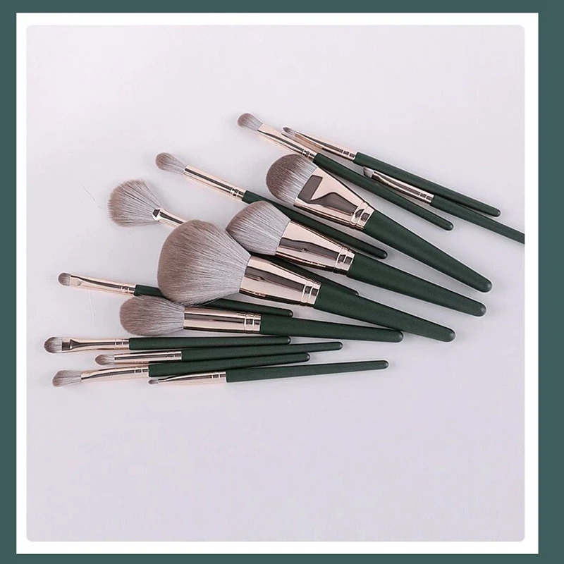 14 green cloud makeup brushes set, soft wooden handle beauty tools, complete set of makeup brushes for beginners
14 green cloud makeup brushes set, soft wooden handle beauty tools, complete set of makeup brushes for beginners
