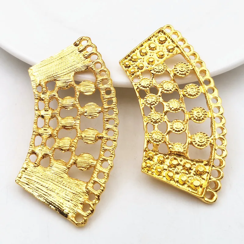 SIXTY TOWFISH 5 pieces DIY Jewelry Accessories Size 30*63mm Alloy Materials Flower Slice Charms
SIXTY TOWFISH 5 pieces DIY Jewelry Accessories Size 30*63mm Alloy Materials Flower Slice Charms