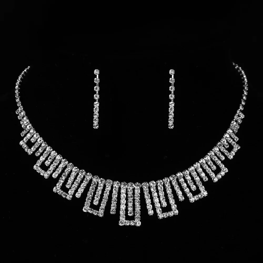 CSHOU229 Fashion Wedding Hollow Crystal Jewelry Set Silver Plated Hollow Zircon Square Necklace and Earring Set
CSHOU229 Fashion Wedding Hollow Crystal Jewelry Set Silver Plated Hollow Zircon Square Necklace and Earring Set