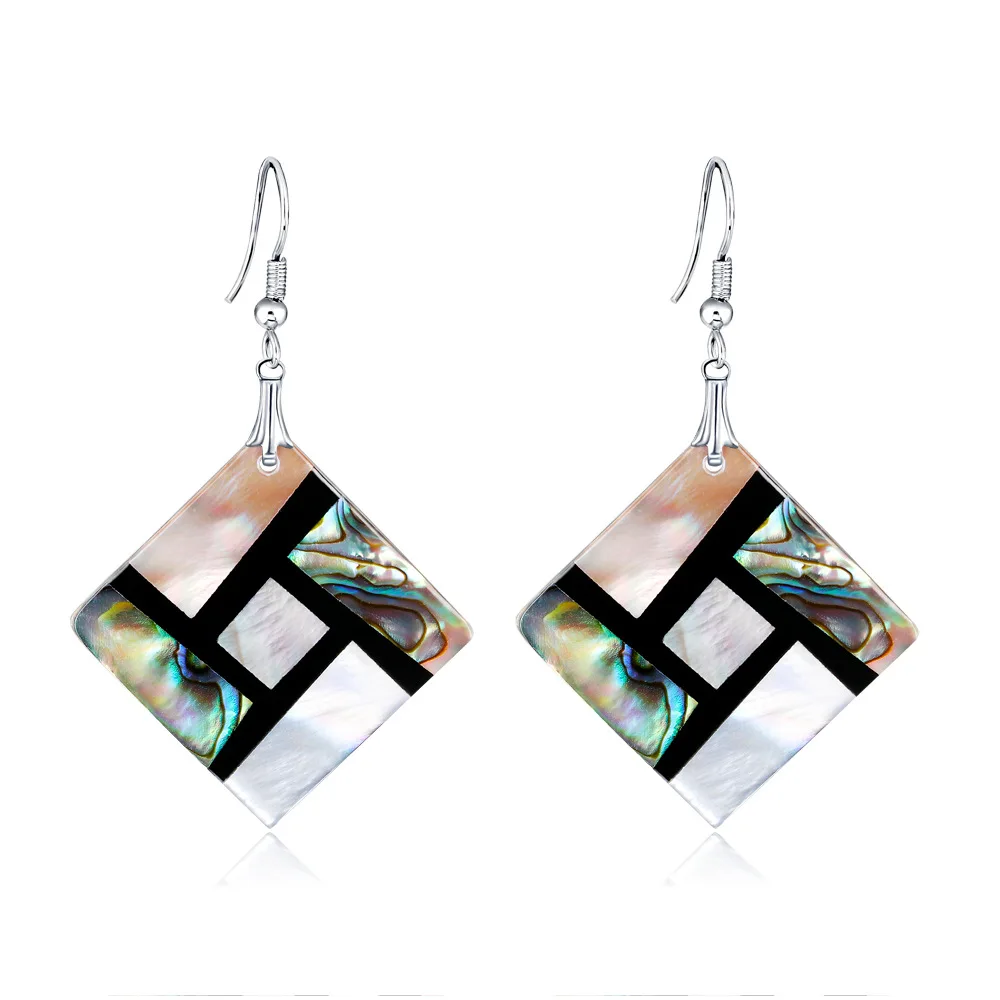 Gaku New Korean Fashion Shell Series Earrings Simple and Natural Rendering Water Drop Earrings for Women 2021
Gaku New Korean Fashion Shell Series Earrings Simple and Natural Rendering Water Drop Earrings for Women 2021