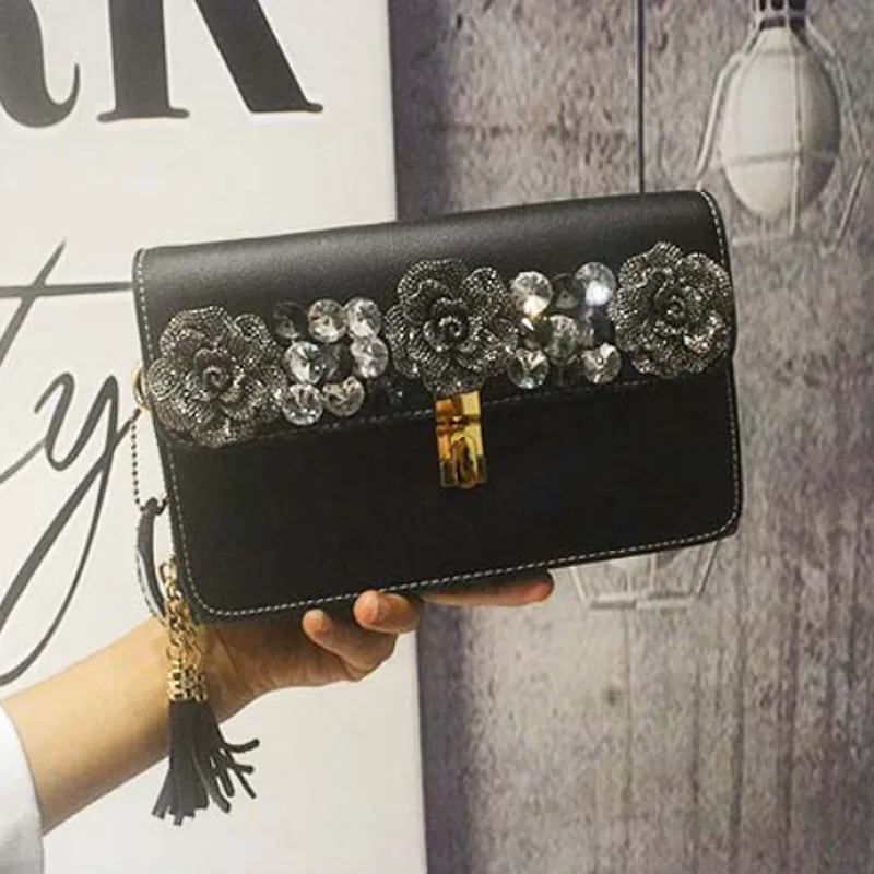Crystal Leather Crossbody Bags Women Famous Brand Clutch Small Bag New Fashions Diamonds Zipper Shoulder Bag Female
Crystal Leather Crossbody Bags Women Famous Brand Clutch Small Bag New Fashions Diamonds Zipper Shoulder Bag Female