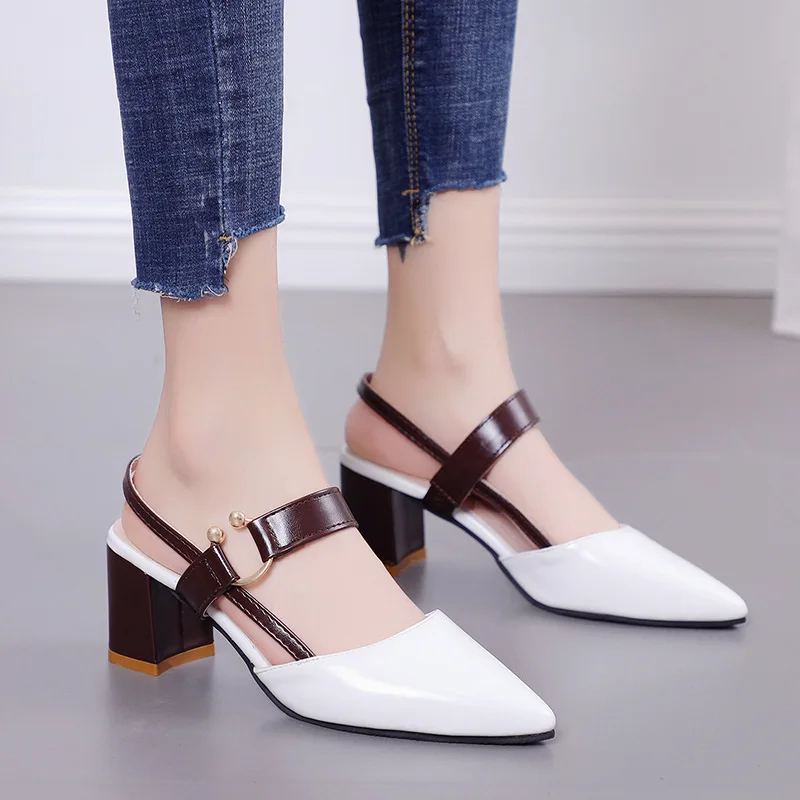 Women Sandals Fashion Summer Women's Pointed Toes Solid Color Square Root Buckle High Heels Pumps Mid Chunky Heels Plus Size
Women Sandals Fashion Summer Women's Pointed Toes Solid Color Square Root Buckle High Heels Pumps Mid Chunky Heels Plus Size