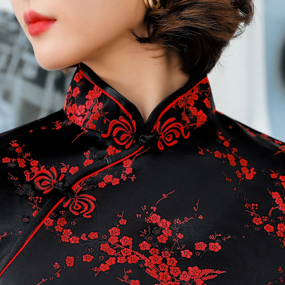 Plus Size Sexy Slim Mini Qipao Exquisite Satin Chinese Women Dress Vintage Classic Cheongsam Chinese Traditional Flower Vestidos
Plus Size Sexy Slim Mini Qipao Exquisite Satin Chinese Women Dress Vintage Classic Cheongsam Chinese Traditional Flower Vestidos