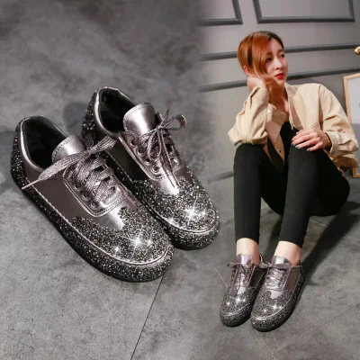 2019 spring and autumn new color bright diamond metal casual shoes with comfortable fashion shoes 
2019 spring and autumn new color bright diamond metal casual shoes with comfortable fashion shoes