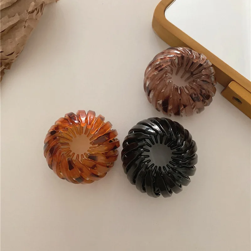 Ball Head Set Hair Device Lazy Hairpin Korea Simple Ponytail Hair Accessories Female Shrinking Elastic Bird's Nest Hair Claw
Ball Head Set Hair Device Lazy Hairpin Korea Simple Ponytail Hair Accessories Female Shrinking Elastic Bird's Nest Hair Claw