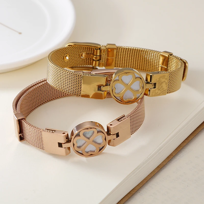 New Stainless Steel Bracelets For Women Three Colors Flower Women Cute Wristband White Shell Bangle Bracelets Jewelry Gift
New Stainless Steel Bracelets For Women Three Colors Flower Women Cute Wristband White Shell Bangle Bracelets Jewelry Gift