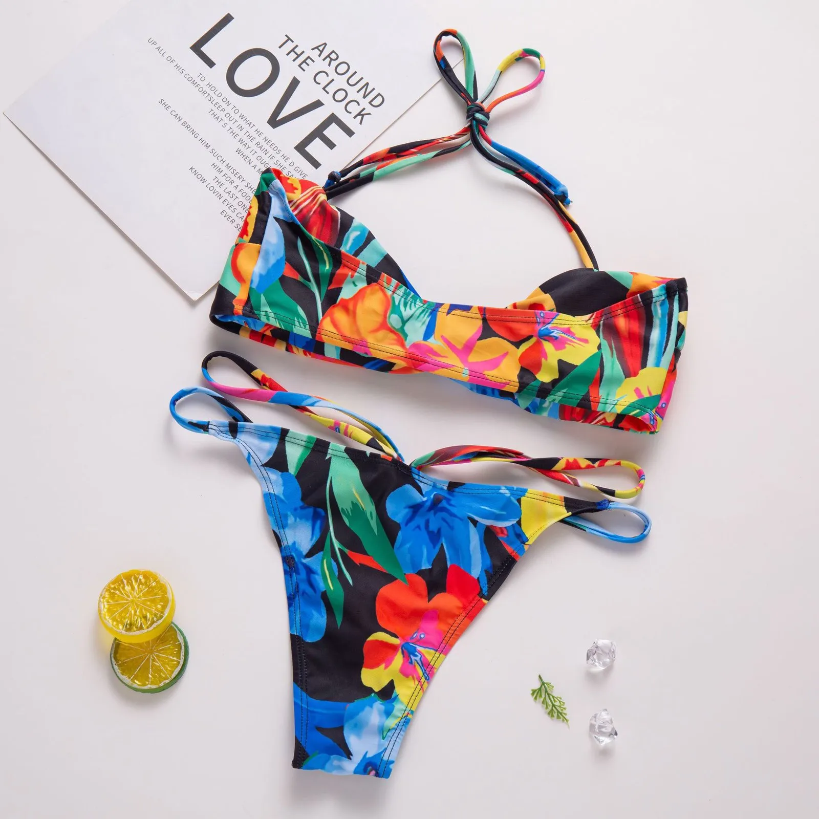 2021 Summer Sexy Women's Floral Printed Bikini Sets Push-up Padded Bra Swimsuit Swimwear Bathing Suit Flower Beachwear Costume#G
2021 Summer Sexy Women's Floral Printed Bikini Sets Push-up Padded Bra Swimsuit Swimwear Bathing Suit Flower Beachwear Costume#G