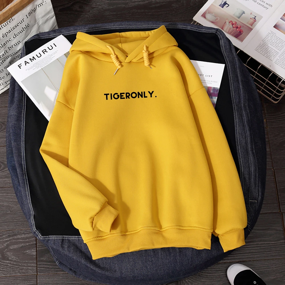 Winter Punk Streetwear Kpop Women's Hooded Sweatshirt Harajuku Tops Women for Girls Thickening Coat Tigeronly Letter Printed
Winter Punk Streetwear Kpop Women's Hooded Sweatshirt Harajuku Tops Women for Girls Thickening Coat Tigeronly Letter Printed