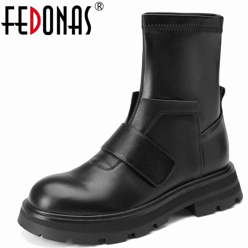 FEDONAS Fashion New Splicing Women Ankle Boots Genuine Leather 2021 Autumn Winter Concise Thick Heels Shoes Woman Working Casual
FEDONAS Fashion New Splicing Women Ankle Boots Genuine Leather 2021 Autumn Winter Concise Thick Heels Shoes Woman Working Casual