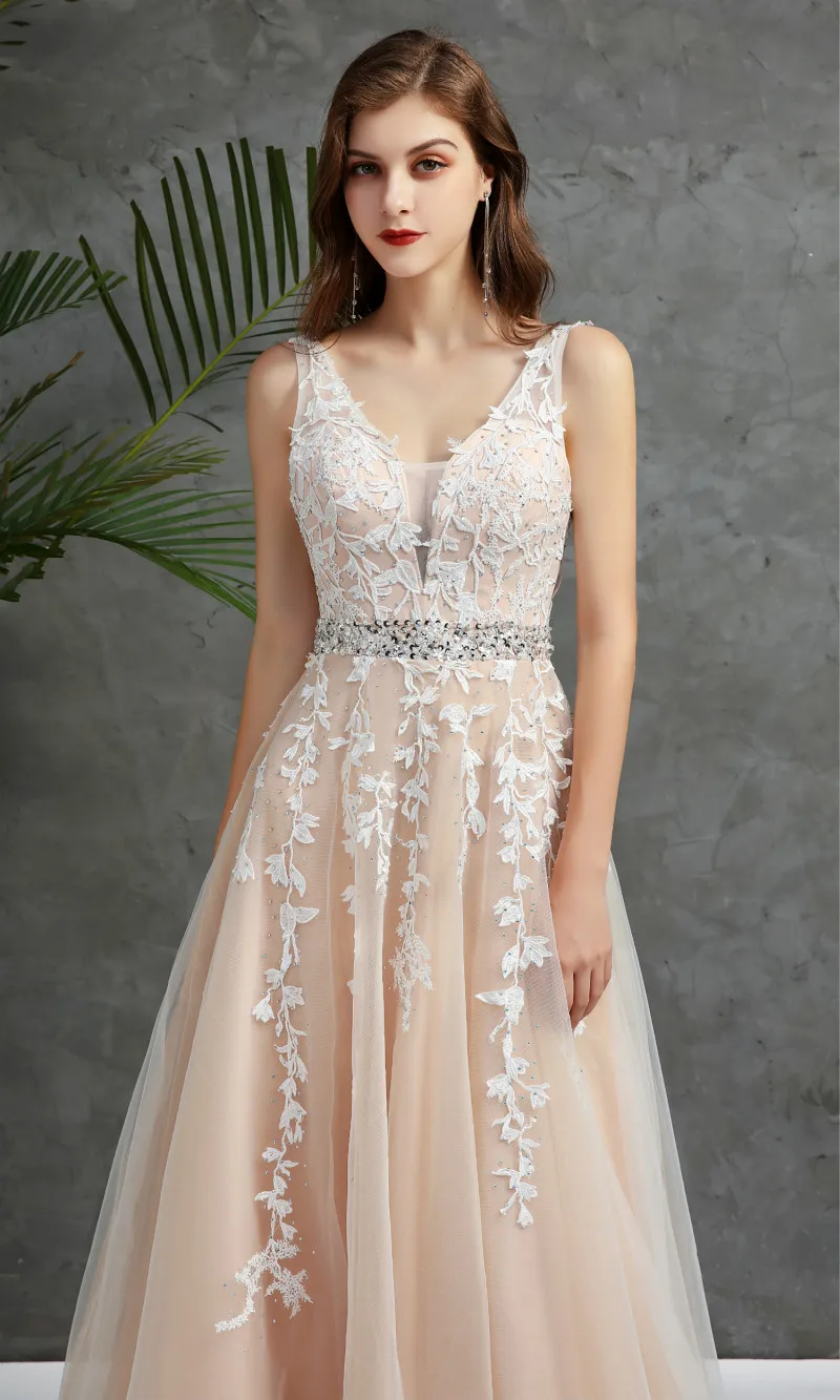 Wedding Dress V Neck Light Champagne Bottom Lengths Applique Open Back One Line Backless Bride Dress Vestido De Noiva Mariage
Wedding Dress V Neck Light Champagne Bottom Lengths Applique Open Back One Line Backless Bride Dress Vestido De Noiva Mariage