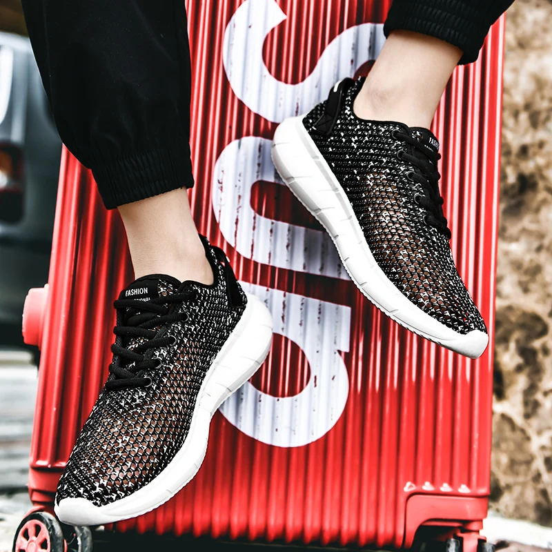 Super Light Sneakers Men 2021 Summer Big Hole Casual Sneakers Breathable Men's Sports Shoes Big Size 38-46 Zapatos De Hombre
Super Light Sneakers Men 2021 Summer Big Hole Casual Sneakers Breathable Men's Sports Shoes Big Size 38-46 Zapatos De Hombre