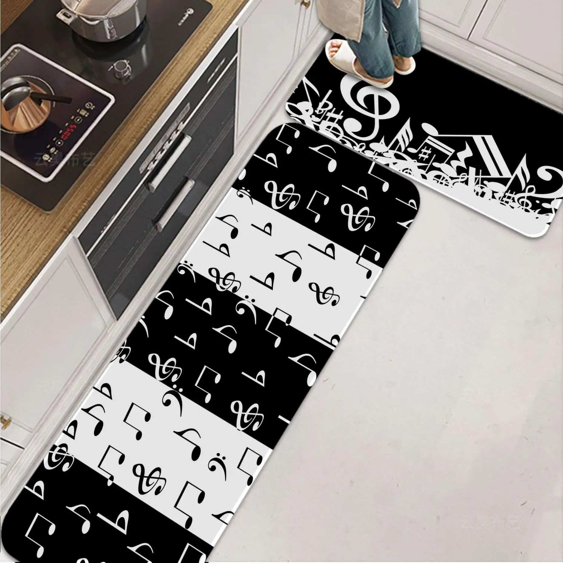 

Music Notes Piano Key Printed Flannel Floor Mat Bathroom Decor Carpet Non-Slip For Living Room Kitchen Welcome Doormat