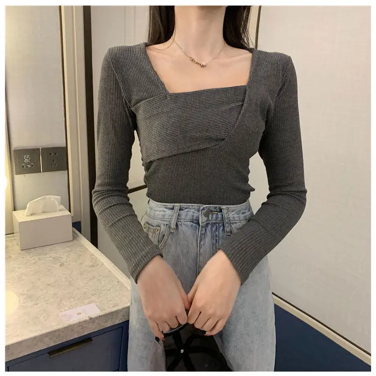 Cotton T-shirt women's 2021 spring and autumn foreign style Korean version slim bottomed shirt 
Cotton T-shirt women's 2021 spring and autumn foreign style Korean version slim bottomed shirt