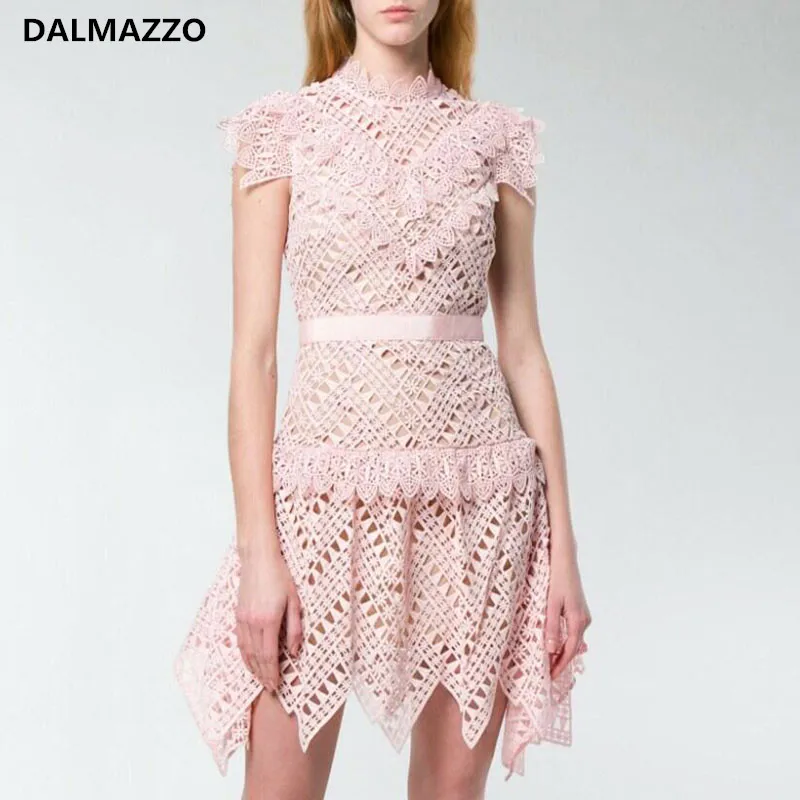 High Quality Women Fashion Short Sleeve Slim Holiday Mini Dresses Summer Designer Womans Pink Lace Hollow Out Runway Vestidos
High Quality Women Fashion Short Sleeve Slim Holiday Mini Dresses Summer Designer Womans Pink Lace Hollow Out Runway Vestidos
