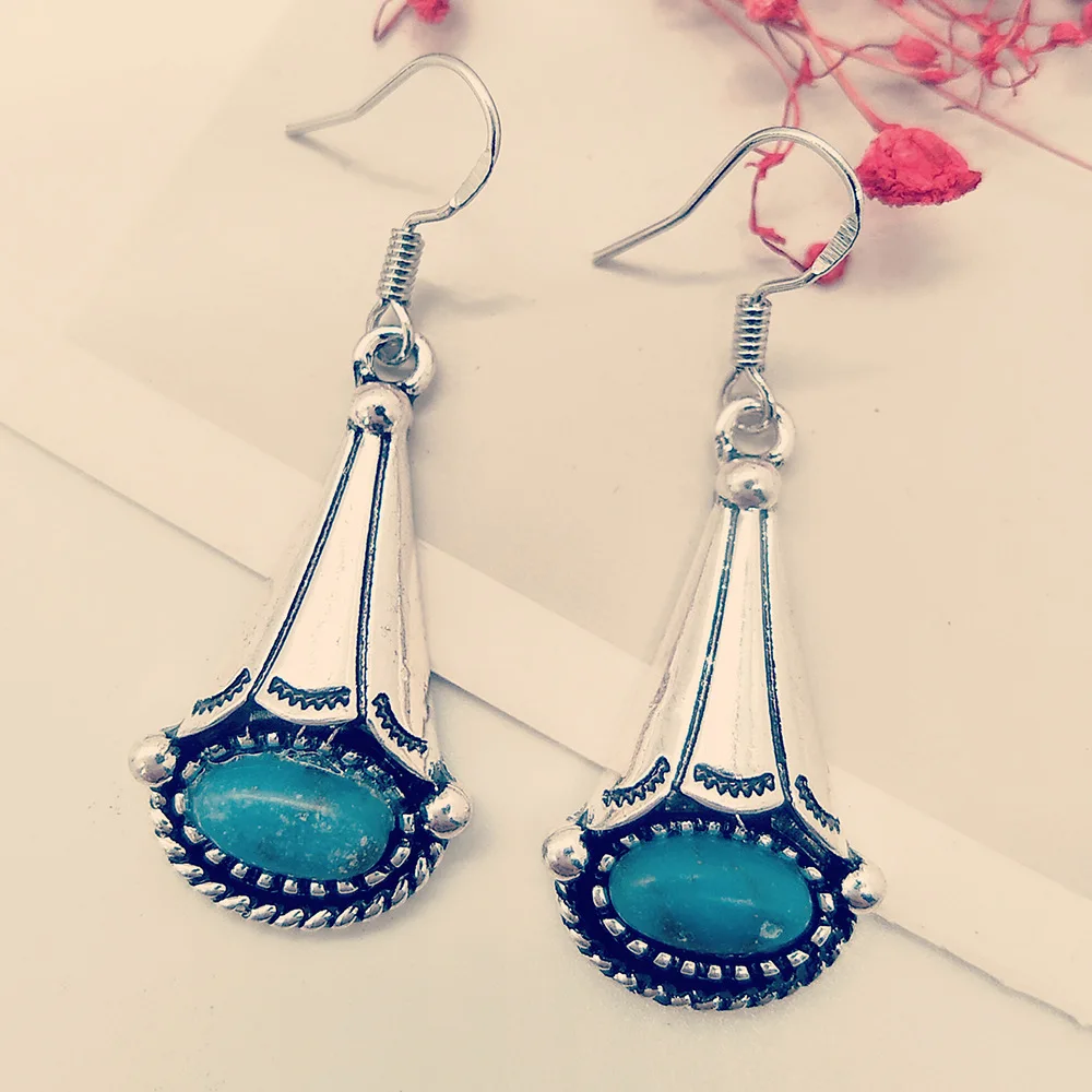 Vintage Dangle Earrings lapis lazuli Ear Hook Women Fashion Contracted Flower Type Long Drop Wedding Jewelry small pure
Vintage Dangle Earrings lapis lazuli Ear Hook Women Fashion Contracted Flower Type Long Drop Wedding Jewelry small pure