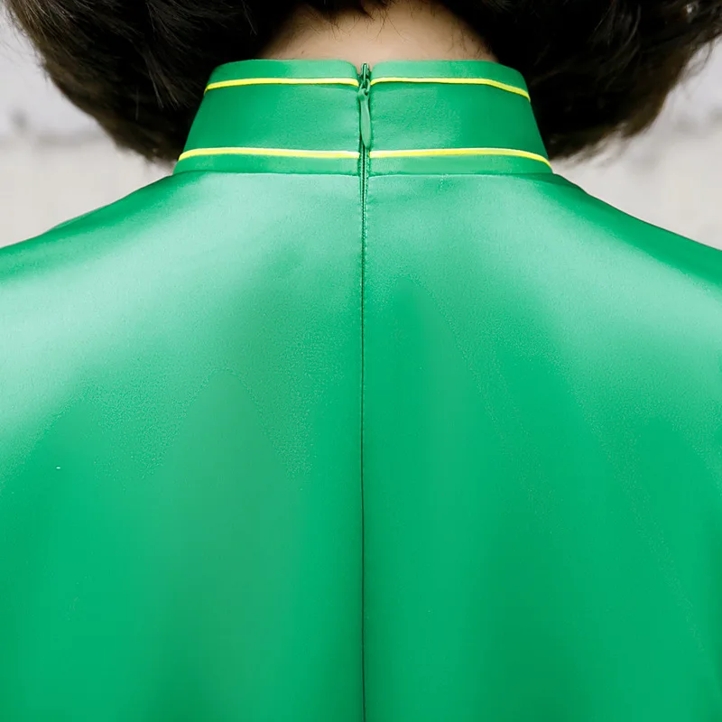Mid-length Cheongsam Small Fresh green Chinese Style satin Cheongsam Daily Dress Elegant Women Evening Gowns Classy Qipao
Mid-length Cheongsam Small Fresh green Chinese Style satin Cheongsam Daily Dress Elegant Women Evening Gowns Classy Qipao