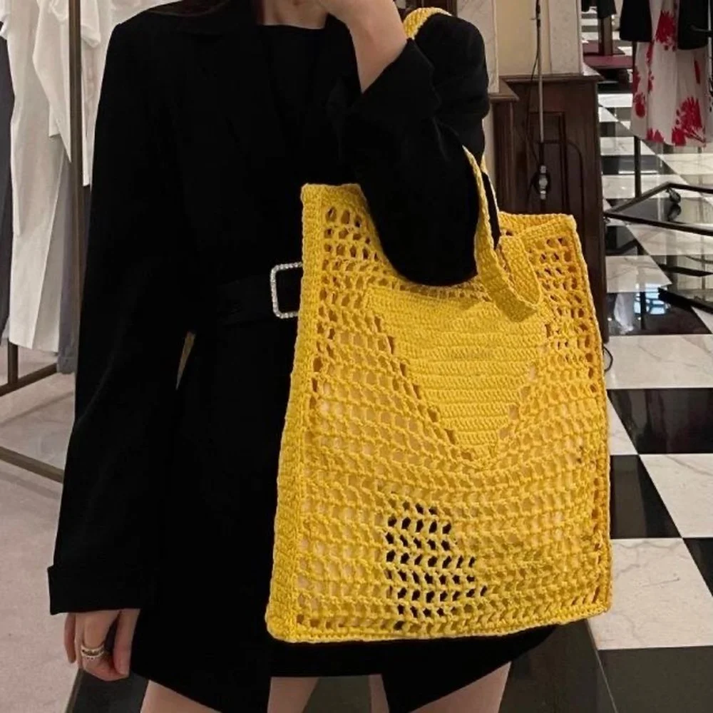 Hand-woven ladies handbag 2021 luxury summer straw woven beach handbag travel shopping woven shopping shoulder bag top quality
Hand-woven ladies handbag 2021 luxury summer straw woven beach handbag travel shopping woven shopping shoulder bag top quality