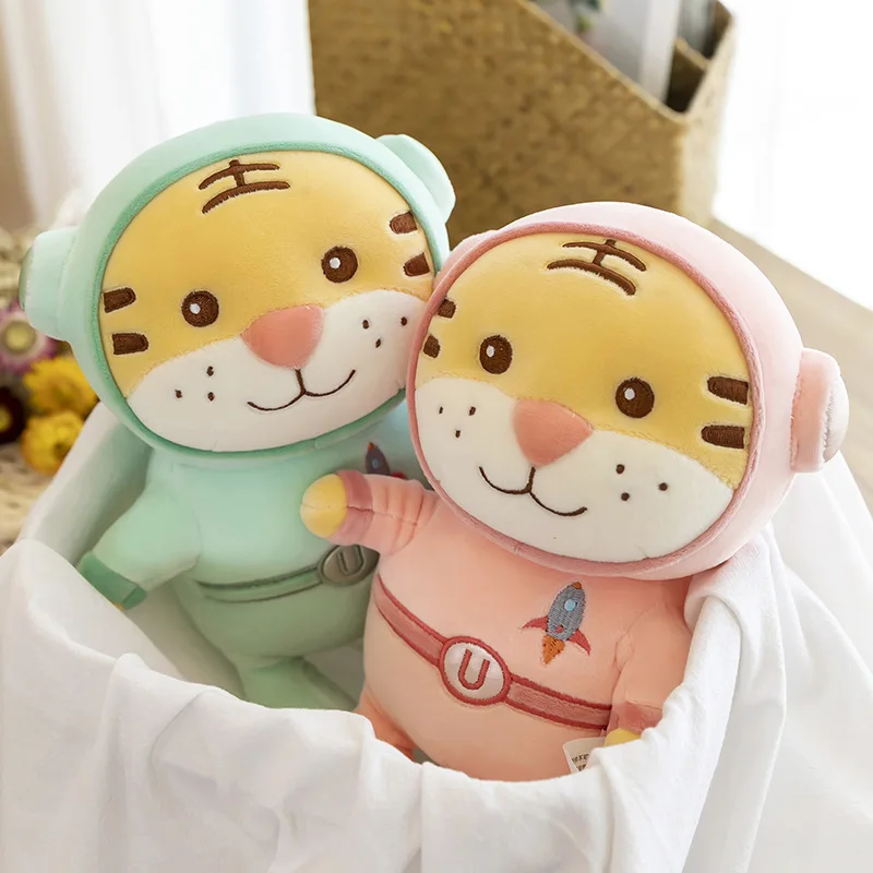 Zqswkl 25/40/50cm cute space tiger plush stuffed toy doll baby sleeping pillow hugs girl birthday gift 2022 tiger year mascot
Zqswkl 25/40/50cm cute space tiger plush stuffed toy doll baby sleeping pillow hugs girl birthday gift 2022 tiger year mascot