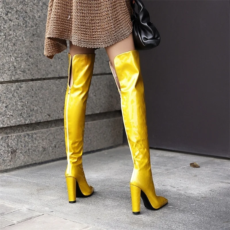 thick heel high heel knee high Sexy boots women's boots patent leather sexy big size 40-43
thick heel high heel knee high Sexy boots women's boots patent leather sexy big size 40-43