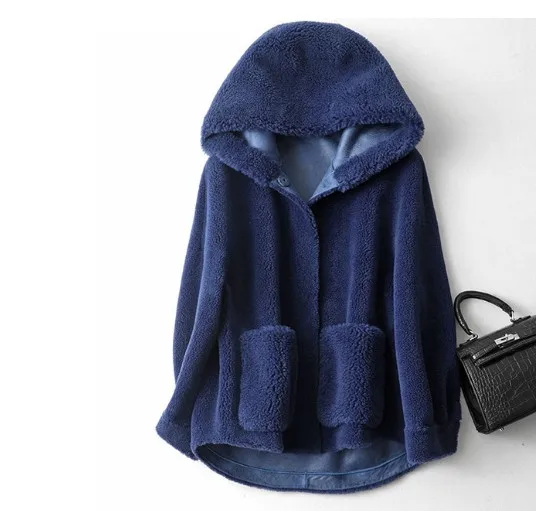 hat with New women shearing Real sheep Fur jacket Wool coat size is big Free shipping F123
hat with New women shearing Real sheep Fur jacket Wool coat size is big Free shipping F123