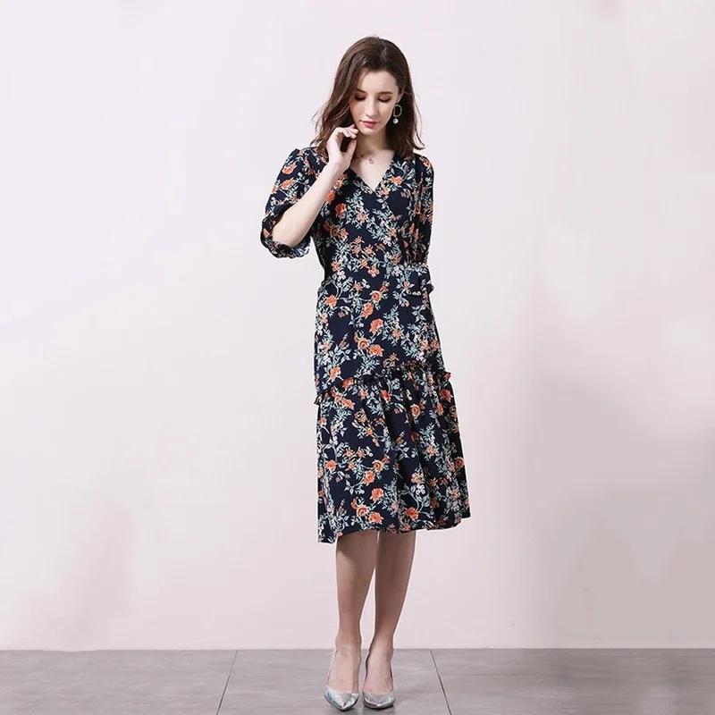 2021 Summer Autumn Printed Dress New Women's Quarter Sleeve High Waist and Knee Length Slim Dress
2021 Summer Autumn Printed Dress New Women's Quarter Sleeve High Waist and Knee Length Slim Dress