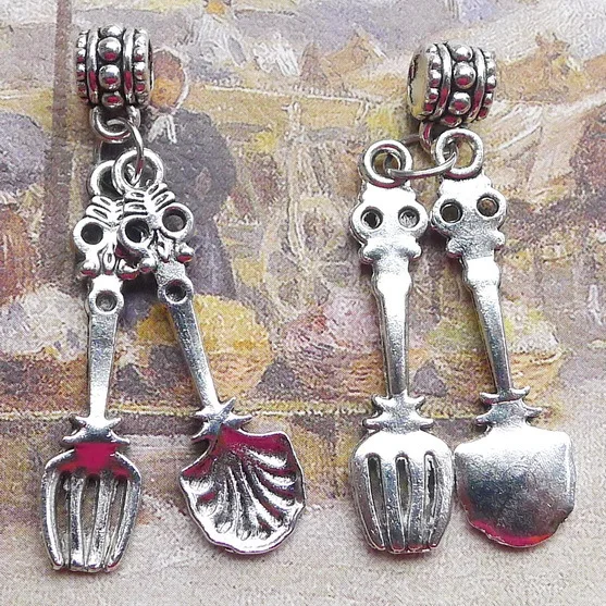 6pcs/Lot 9*35mm Antique Silver Color Spoons Table Charms Pendant For Jewelry Making DIY Jewelry Findings
6pcs/Lot 9*35mm Antique Silver Color Spoons Table Charms Pendant For Jewelry Making DIY Jewelry Findings