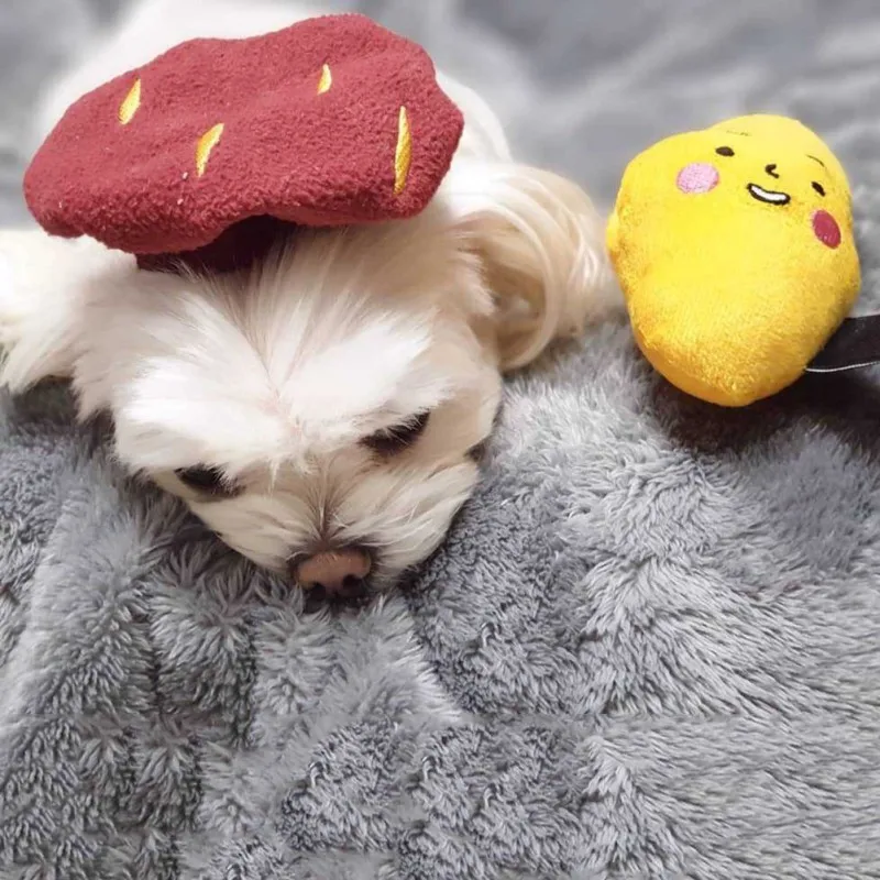 Ins Hot Selling Style Sweet Potato Hidden Food Toy Foreign Trade Single Cute Dog Invisible Food Pet Spill Toy Summer new
Ins Hot Selling Style Sweet Potato Hidden Food Toy Foreign Trade Single Cute Dog Invisible Food Pet Spill Toy Summer new