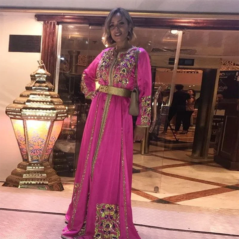 Rose Red Applique Moroccan Kaftan Muslim Evening Dresses Long Sleeve Custom Made Plus Size Saudi Arabic Algerian Prom Gowns
Rose Red Applique Moroccan Kaftan Muslim Evening Dresses Long Sleeve Custom Made Plus Size Saudi Arabic Algerian Prom Gowns