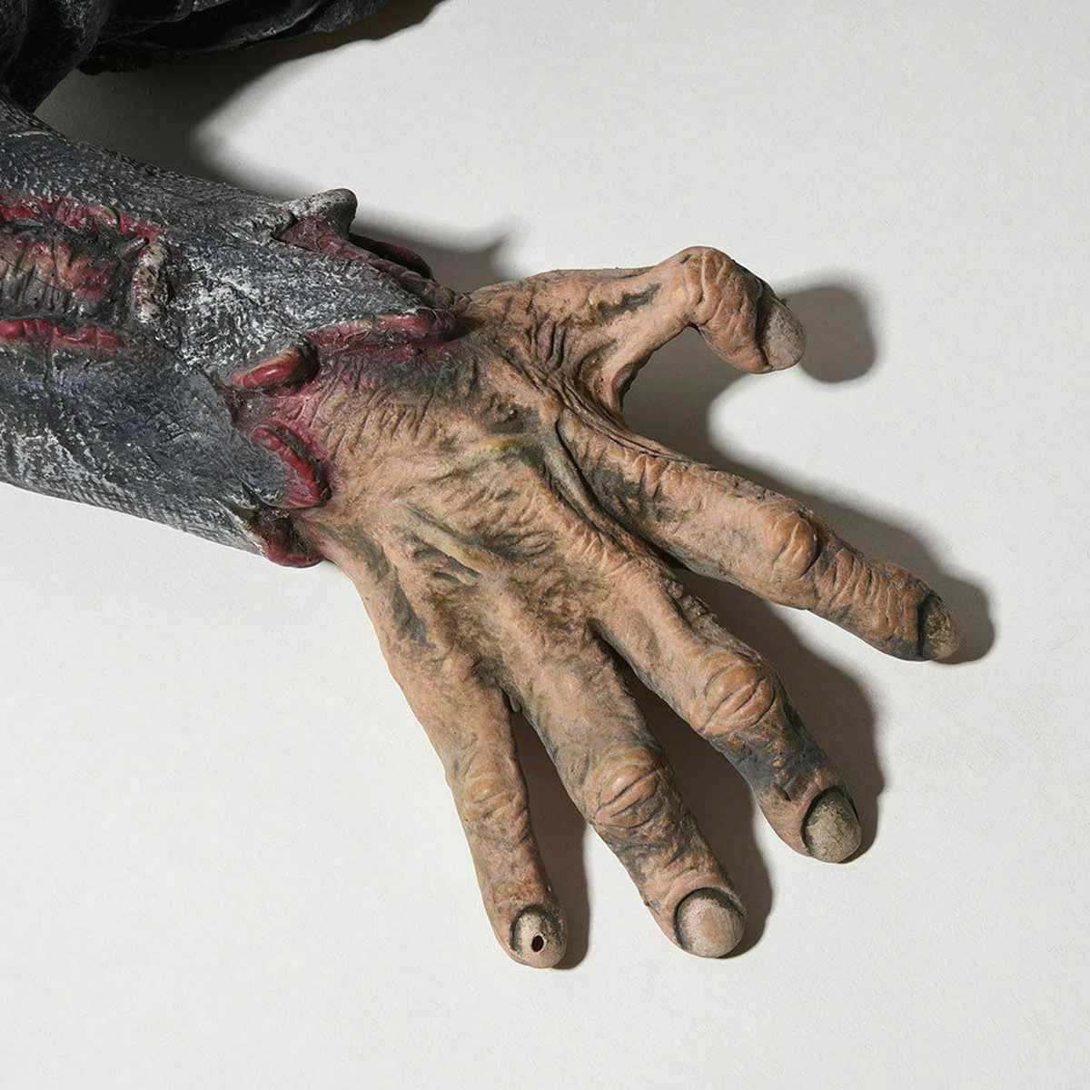 Halloween Scary Haunted House Props Horror Crawling Dead Body Corpse Zombie Halloween Party DIY Decoration Ornaments Bar Decor
Halloween Scary Haunted House Props Horror Crawling Dead Body Corpse Zombie Halloween Party DIY Decoration Ornaments Bar Decor