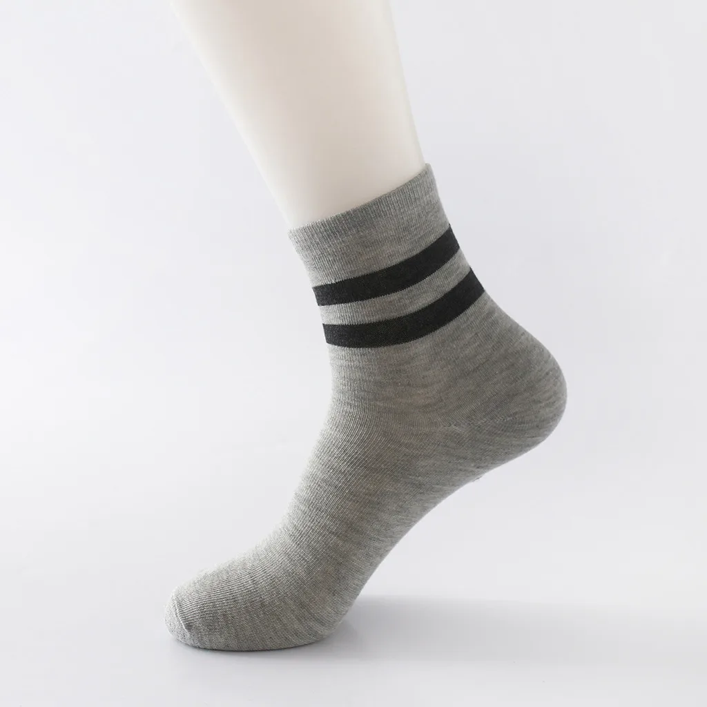 SAGACE Fashion Simple Cotton Socks Suitable For Both Men And Women Pure Color Comfortable Slip Two Bar Stripes medias 2021
SAGACE Fashion Simple Cotton Socks Suitable For Both Men And Women Pure Color Comfortable Slip Two Bar Stripes medias 2021