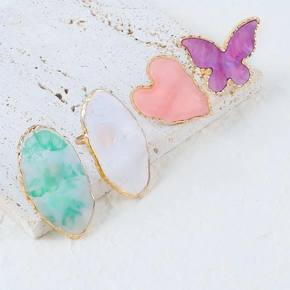 Nail Color Plate Wearable Displaying Smooth Resin Nail Color Palette Gel Polish Mixing Plate for Manicure
Nail Color Plate Wearable Displaying Smooth Resin Nail Color Palette Gel Polish Mixing Plate for Manicure