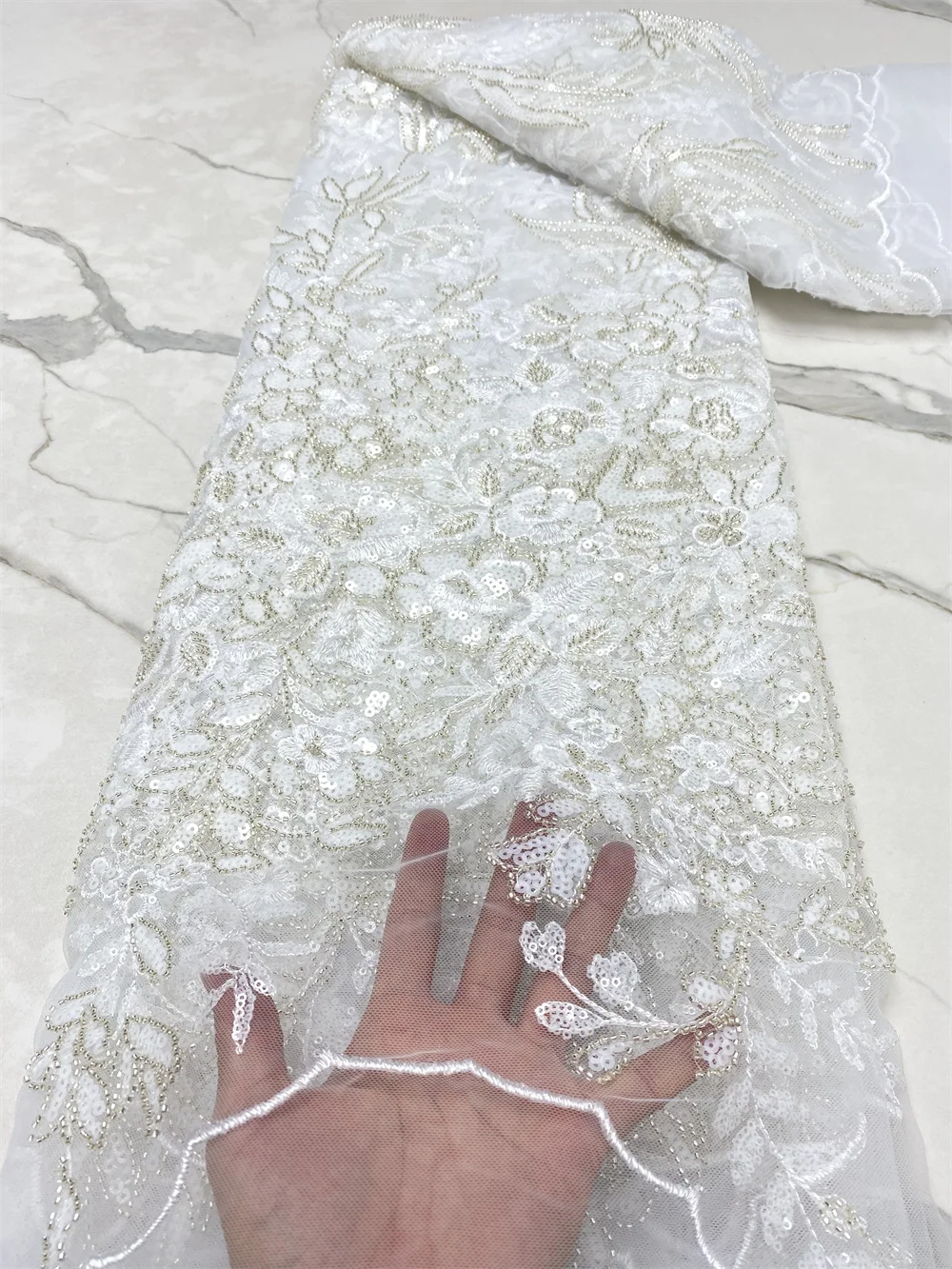 Sequins Tulle Lace African Lace Fabric 2021 Beautiful High Quality French Beads Lace Fabrics 5 Yards For Wedding Dress 4408B
Sequins Tulle Lace African Lace Fabric 2021 Beautiful High Quality French Beads Lace Fabrics 5 Yards For Wedding Dress 4408B